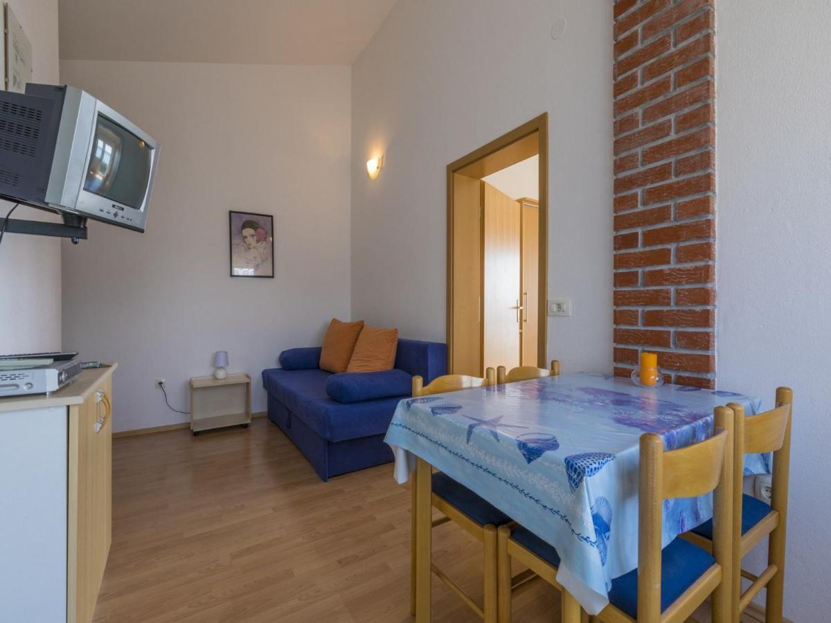 Apartments Maro Dramalj Bagian luar foto