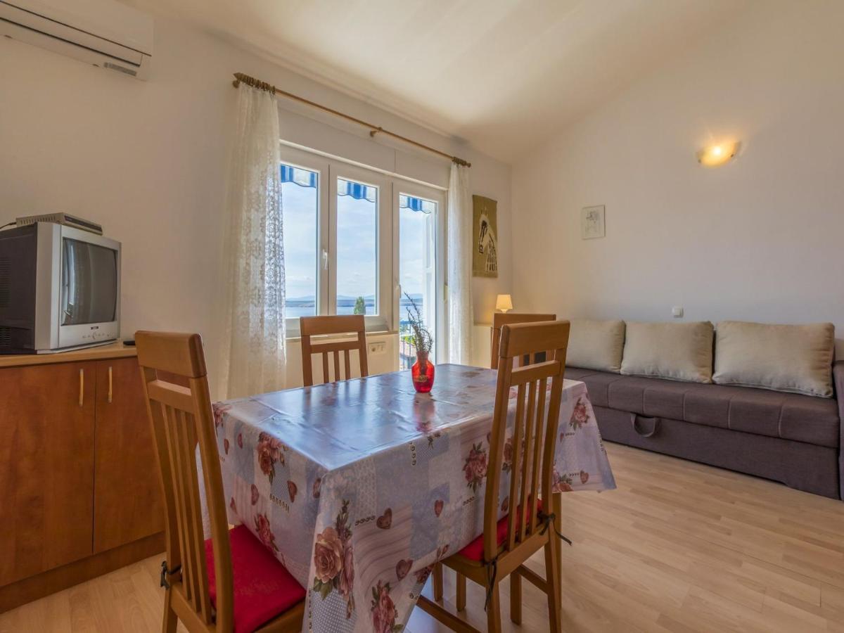Apartments Maro Dramalj Bagian luar foto