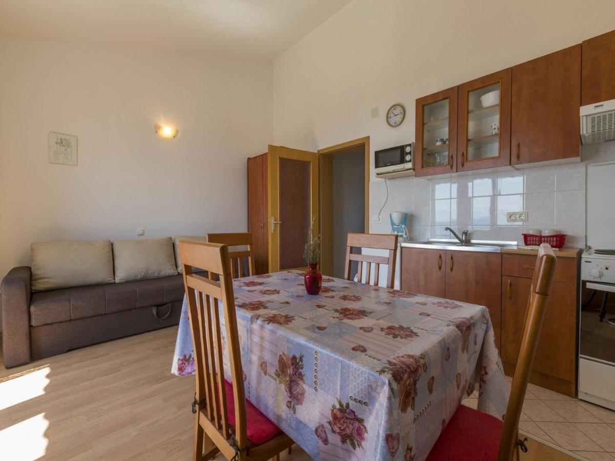 Apartments Maro Dramalj Bagian luar foto