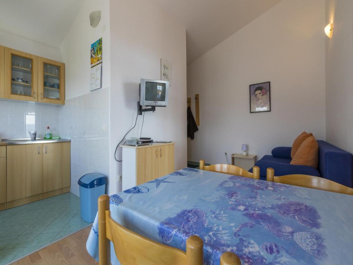 Apartments Maro Dramalj Bagian luar foto